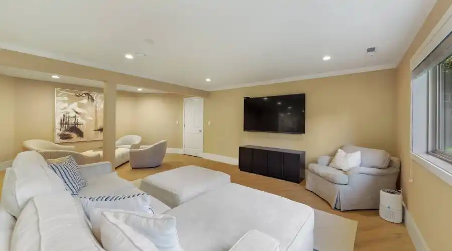 8 Felipa Ct, Tiburon, California 94920, United States, 6 Bedrooms Bedrooms, ,3.5 BathroomsBathrooms,Residential,For Sale,8 Felipa Ct,1280881