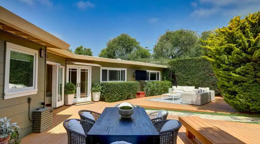8 Felipa Ct, Tiburon, California 94920, United States, 6 Bedrooms Bedrooms, ,3.5 BathroomsBathrooms,Residential,For Sale,8 Felipa Ct,1280881