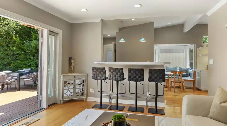8 Felipa Ct, Tiburon, California 94920, United States, 6 Bedrooms Bedrooms, ,3.5 BathroomsBathrooms,Residential,For Sale,8 Felipa Ct,1280881
