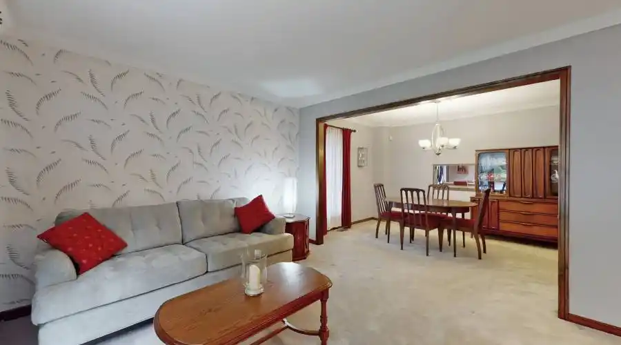 20 Arthur Hall Drive, Sharon, Ontario, Canada, 4 Bedrooms Bedrooms, 9 Rooms Rooms,3 BathroomsBathrooms,Single family home,For Sale,Arthur Hall,1290075