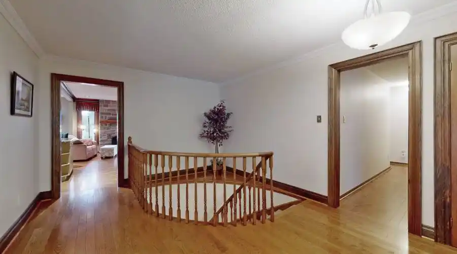 20 Arthur Hall Drive, Sharon, Ontario, Canada, 4 Bedrooms Bedrooms, 9 Rooms Rooms,3 BathroomsBathrooms,Single family home,For Sale,Arthur Hall,1290075