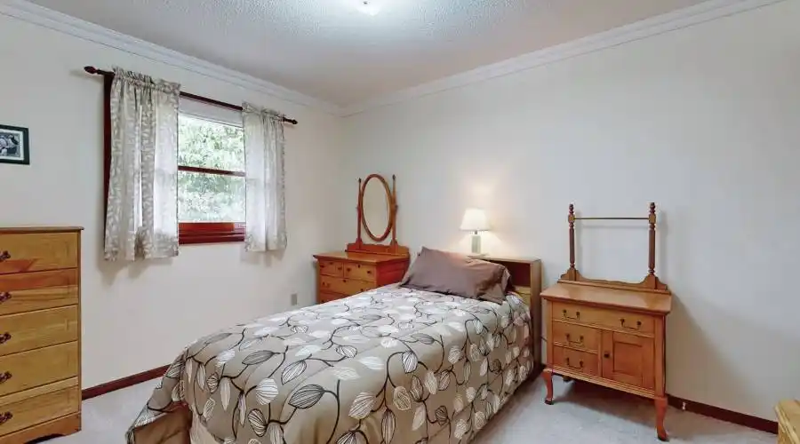 20 Arthur Hall Drive, Sharon, Ontario, Canada, 4 Bedrooms Bedrooms, 9 Rooms Rooms,3 BathroomsBathrooms,Single family home,For Sale,Arthur Hall,1290075
