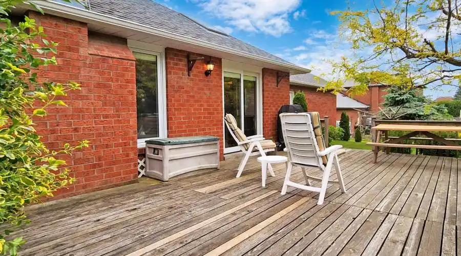 20 Arthur Hall Drive, Sharon, Ontario, Canada, 4 Bedrooms Bedrooms, 9 Rooms Rooms,3 BathroomsBathrooms,Single family home,For Sale,Arthur Hall,1290075