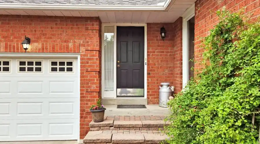 20 Arthur Hall Drive, Sharon, Ontario, Canada, 4 Bedrooms Bedrooms, 9 Rooms Rooms,3 BathroomsBathrooms,Single family home,For Sale,Arthur Hall,1290075