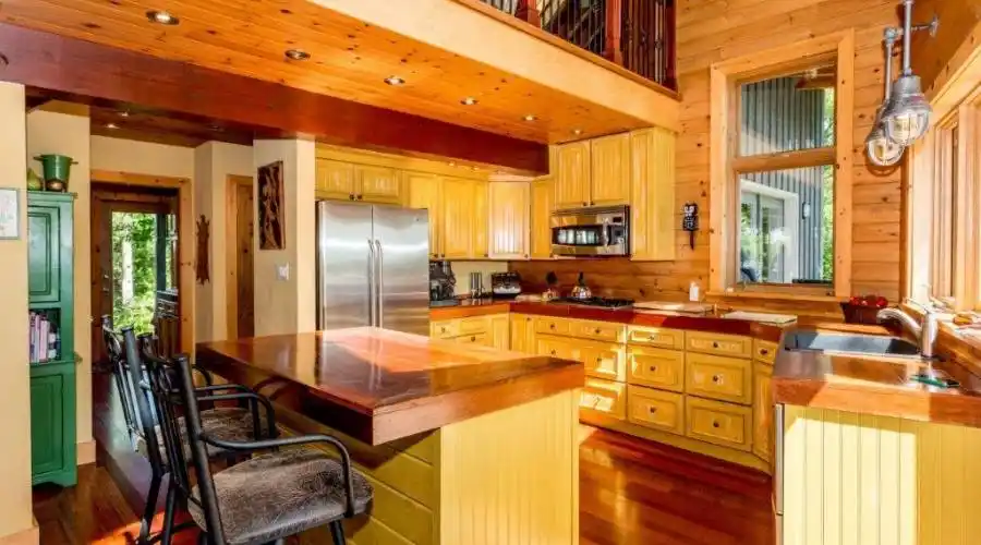 1 B 486 Island Isle of Rest S, The Archipelago, Ontario, Canada, 2 Bedrooms Bedrooms, 7 Rooms Rooms,2 BathroomsBathrooms,Residential,For Sale,1 B 486 Island Isle of Rest S,1299492