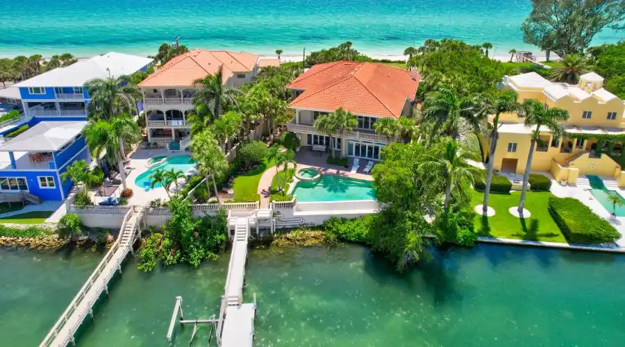 1704 Casey Key Rd, Florida 34275, United States, 3 Bedrooms Bedrooms, 5 Rooms Rooms,4 BathroomsBathrooms,Residential,For Sale,Casey Key,1302261