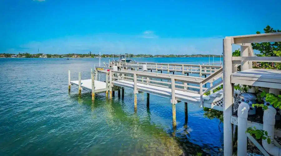 1704 Casey Key Rd, Florida 34275, United States, 3 Bedrooms Bedrooms, 5 Rooms Rooms,4 BathroomsBathrooms,Residential,For Sale,Casey Key,1302261