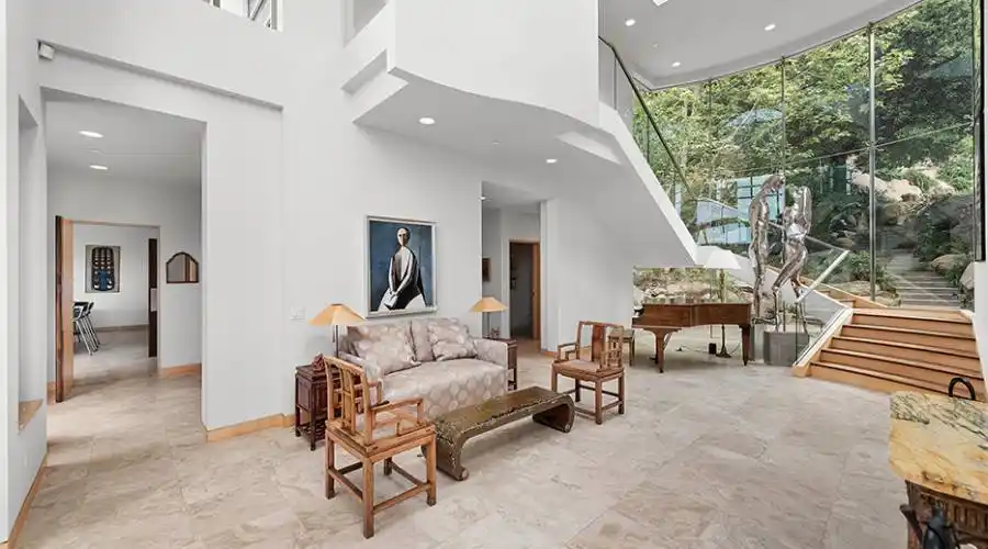 1073 Box Canyon Rd, SIMI VALLEY, California 93063, United States, 5 Bedrooms Bedrooms, 8 Rooms Rooms,9 BathroomsBathrooms,Residential,For Sale,Box Canyon,1310400
