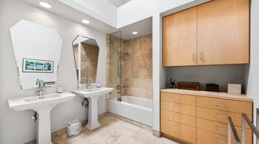 1073 Box Canyon Rd, SIMI VALLEY, California 93063, United States, 5 Bedrooms Bedrooms, 8 Rooms Rooms,9 BathroomsBathrooms,Residential,For Sale,Box Canyon,1310400