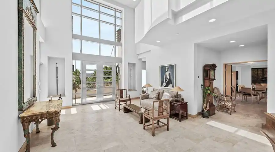 1073 Box Canyon Rd, SIMI VALLEY, California 93063, United States, 5 Bedrooms Bedrooms, 8 Rooms Rooms,9 BathroomsBathrooms,Residential,For Sale,Box Canyon,1310400