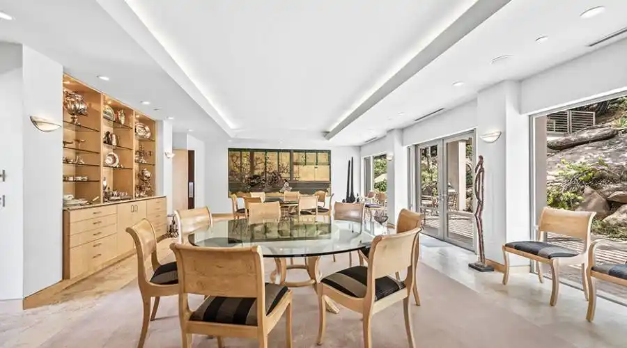 1073 Box Canyon Rd, SIMI VALLEY, California 93063, United States, 5 Bedrooms Bedrooms, 8 Rooms Rooms,9 BathroomsBathrooms,Residential,For Sale,Box Canyon,1310400