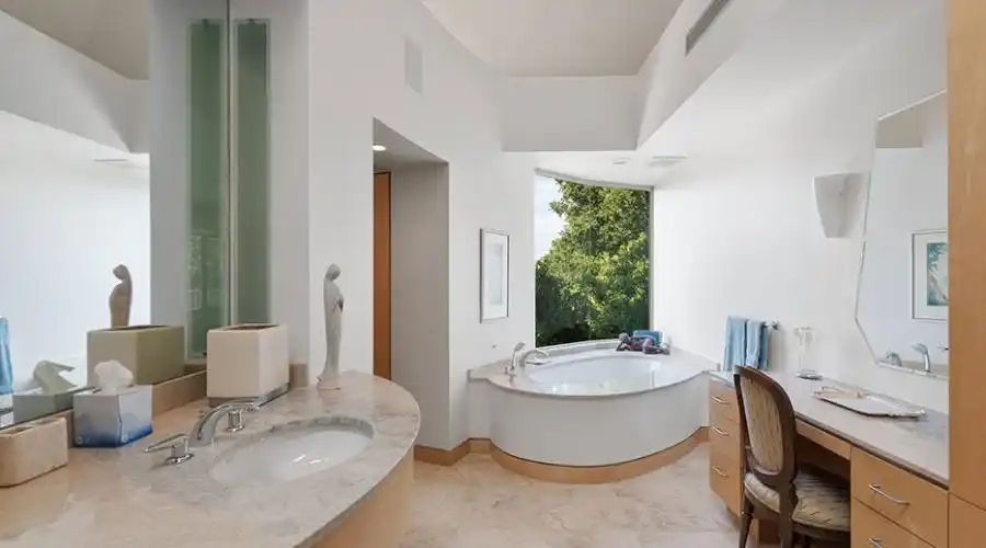 1073 Box Canyon Rd, SIMI VALLEY, California 93063, United States, 5 Bedrooms Bedrooms, 8 Rooms Rooms,9 BathroomsBathrooms,Residential,For Sale,Box Canyon,1310400