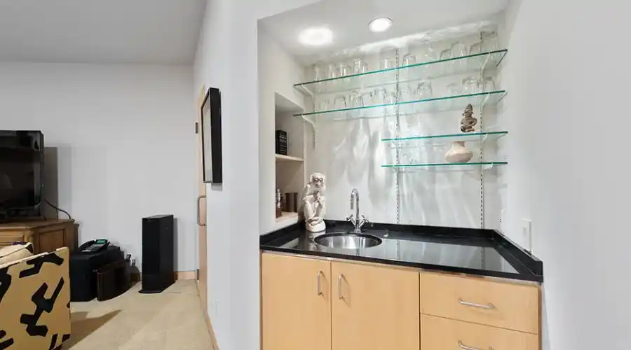 1073 Box Canyon Rd, SIMI VALLEY, California 93063, United States, 5 Bedrooms Bedrooms, 8 Rooms Rooms,9 BathroomsBathrooms,Residential,For Sale,Box Canyon,1310400