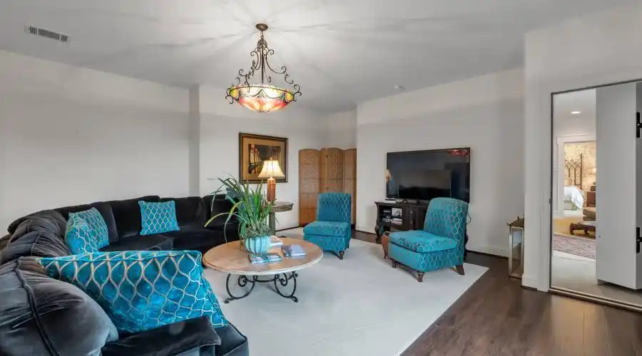 950 Sugar Ridge Road, Ennis, Texas 75119, United States, 4 Bedrooms Bedrooms, ,4 BathroomsBathrooms,Residential,For Sale,950 Sugar Ridge Road,1315899