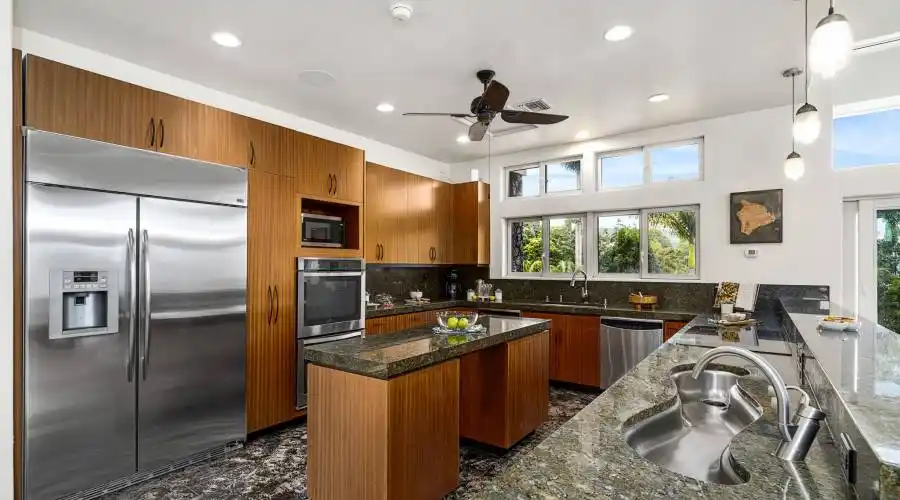 34-144 Kaihuiki Road, Papaaloa, Hawaii 96780, United States, 4 Bedrooms Bedrooms, ,6 BathroomsBathrooms,Residential,For Sale,34-144 Kaihuiki Road,1322584