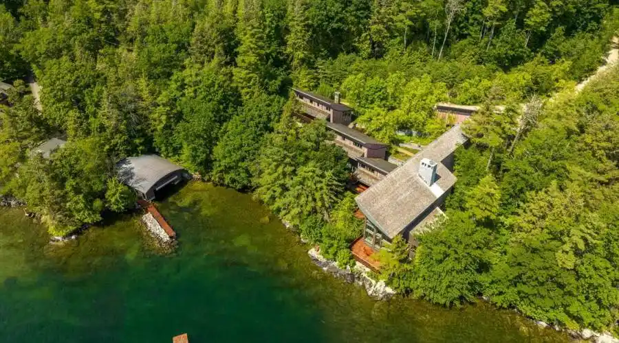 20 Wyman Dr, Wolfeboro, New Hampshire, 03894, United States, 7 Bedrooms Bedrooms, ,8 BathroomsBathrooms,Residential,For Sale,20 Wyman Dr,1324035