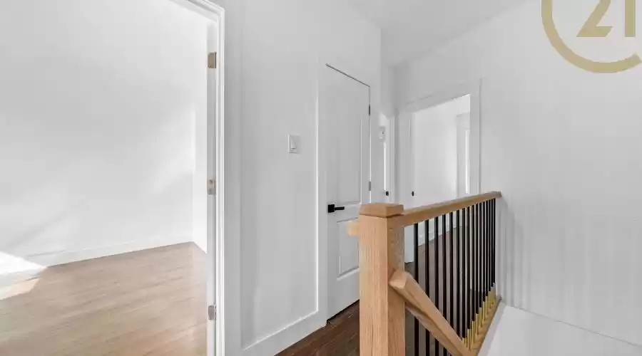 220 Lake St, Brooklyn, New York, 11223, United States, 3 Bedrooms Bedrooms, ,2 BathroomsBathrooms,Residential,For Sale,220 Lake St,1328531