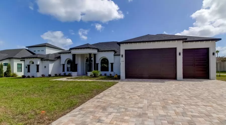3908 Cove Lake Pl, Land O' Lakes, Florida, 34639, United States, 4 Bedrooms Bedrooms, ,3 BathroomsBathrooms,Residential,For Sale,3908 Cove Lake Pl,1348286