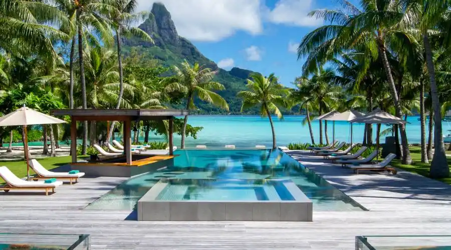 Villa Aquamaris, Bora Bora, French Polynesia, 7 Bedrooms Bedrooms, ,Villa,For Sale,Villa Aquamaris,1378541