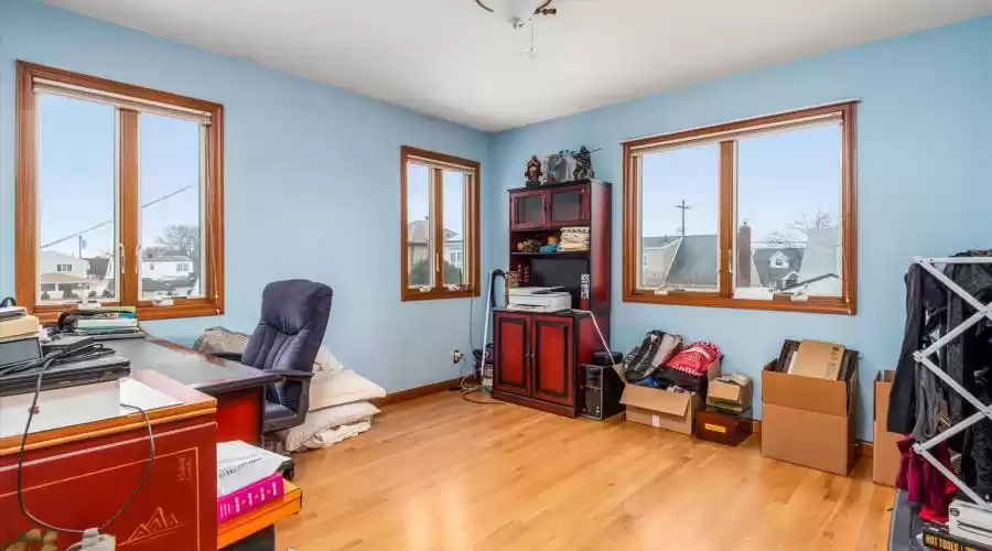 157-18 86th Street, Howard Beach, New York, 11414, United States, 3 Bedrooms Bedrooms, ,4 BathroomsBathrooms,Residential,For Sale,157-18 86th Street,1391605