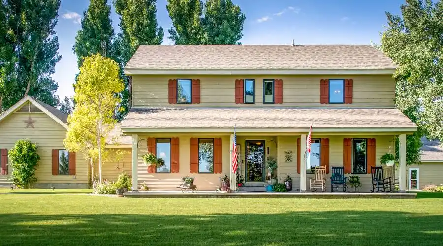 1204 Lane 13, Worland, Wyoming 82401, United States, 4 Bedrooms Bedrooms, 10 Rooms Rooms,2 BathroomsBathrooms,Single family home,For Sale,Lane 13,1395802