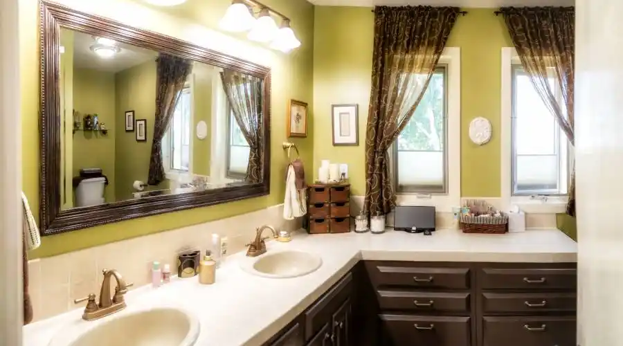 1204 Lane 13, Worland, Wyoming 82401, United States, 4 Bedrooms Bedrooms, 10 Rooms Rooms,2 BathroomsBathrooms,Single family home,For Sale,Lane 13,1395802