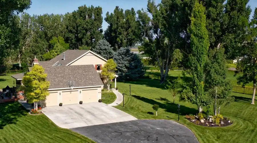 1204 Lane 13, Worland, Wyoming 82401, United States, 4 Bedrooms Bedrooms, 10 Rooms Rooms,2 BathroomsBathrooms,Single family home,For Sale,Lane 13,1395802