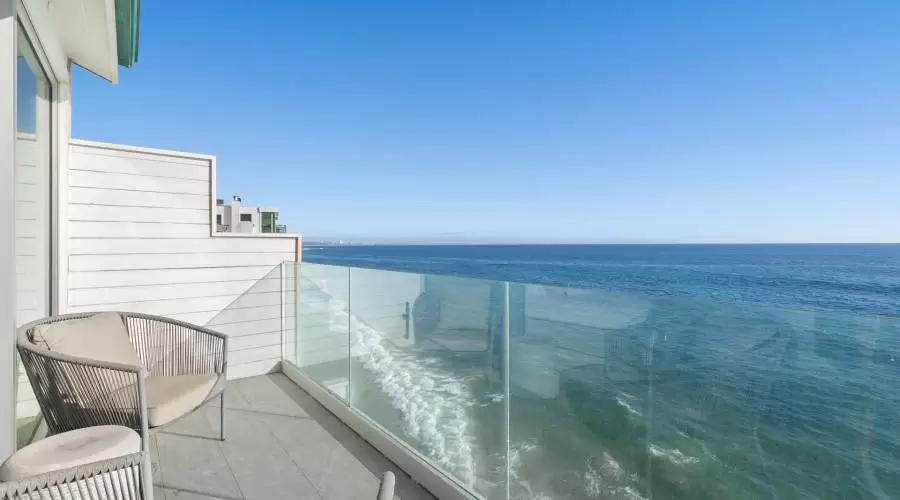 19240 Pacific Coast Hwy, Malibu, California 90265, United States, 3 Bedrooms Bedrooms, ,4 BathroomsBathrooms,Residential,For Sale,Pacific Coast,1399984