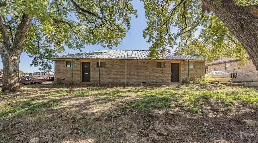 113 Hankins Drive, Azle, Texas, 76020, United States, 3 Bedrooms Bedrooms, ,2 BathroomsBathrooms,Residential,For Sale,113 Hankins Drive,1400621