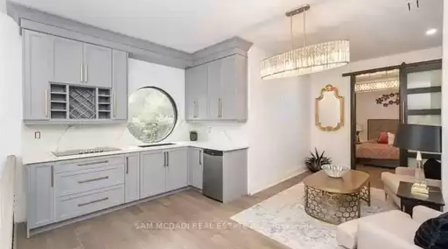 1540 Mississauga Rd, Mississauga, Ontario, L5H 2K1, Canada, 5 Bedrooms Bedrooms, ,6 BathroomsBathrooms,Residential,For Sale,1401519