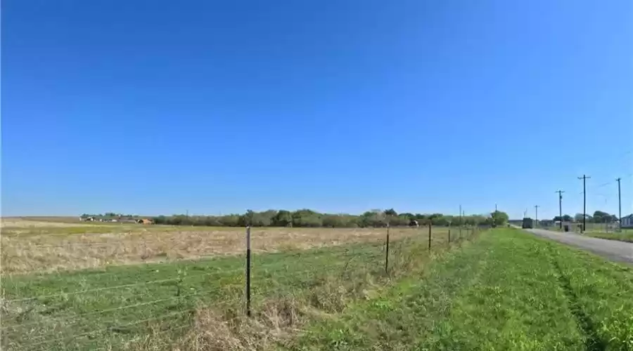 1010 Thormeyer Road, Seguin, Texas, 78155, United States, ,Residential,For Sale,1010 Thormeyer Road,1405253