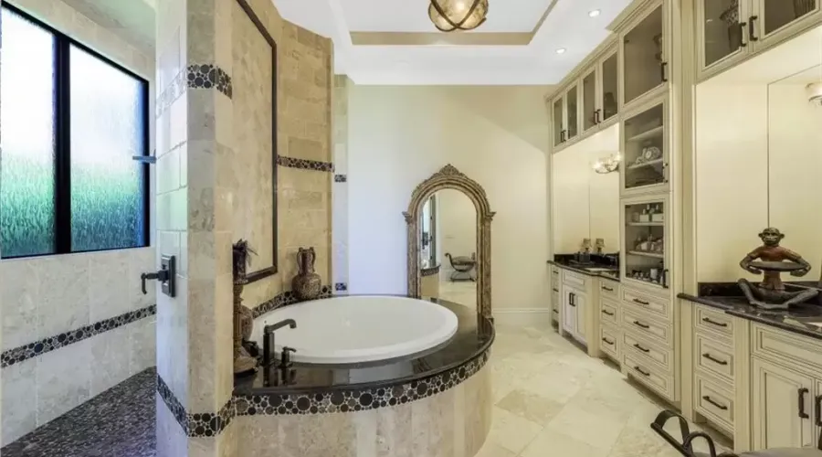 590 S Heathwood Drive, Marco Island, Florida 34145, United States, 5 Bedrooms Bedrooms, ,5 BathroomsBathrooms,Residential,For Sale,590 S Heathwood Drive,1405812