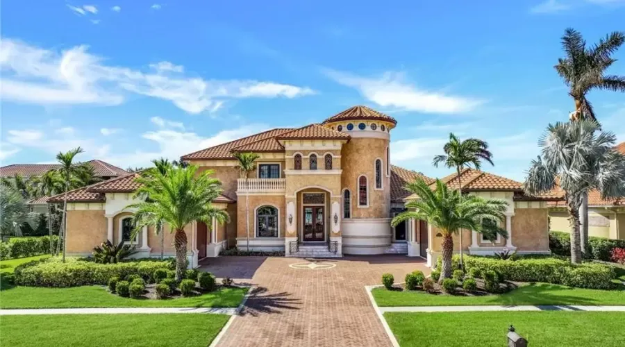 590 S Heathwood Drive, Marco Island, Florida 34145, United States, 5 Bedrooms Bedrooms, ,5 BathroomsBathrooms,Residential,For Sale,590 S Heathwood Drive,1405812