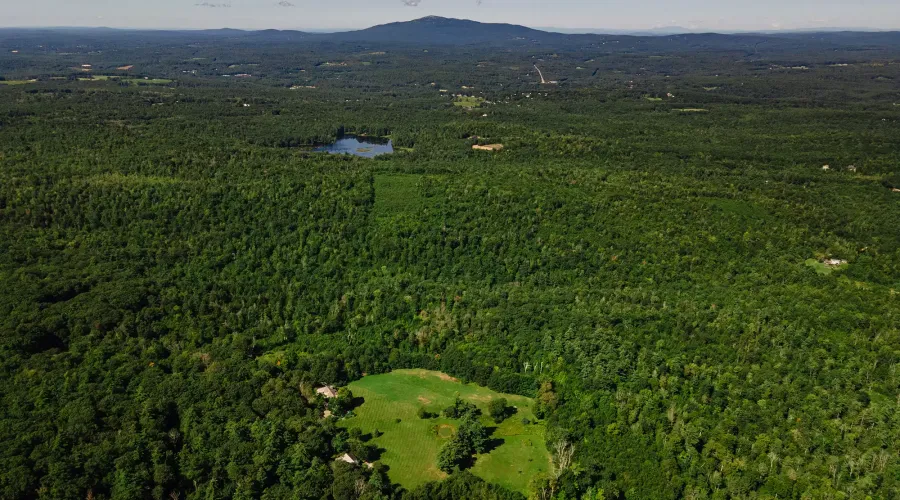 477 East Mountain Road, Peterborough, New Hampshire 03458, United States, 7 Bedrooms Bedrooms, ,4 BathroomsBathrooms,Residential,For Sale,477 East Mountain Road,1406135