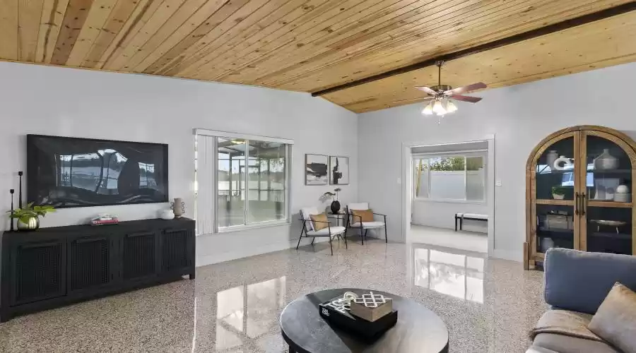 398 161st Ave E, Redington Beach, Florida, 33708, United States, 3 Bedrooms Bedrooms, ,2 BathroomsBathrooms,Residential,For Sale,398 161st Ave E,1407216