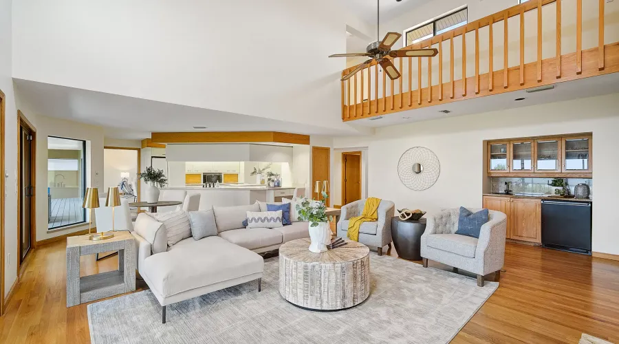 1172 HORIZON VIEW Drive, Sarasota, Florida, United States, 4 Bedrooms Bedrooms, 5 Rooms Rooms,3 BathroomsBathrooms,Residential,For Sale,HORIZON VIEW ,1411862
