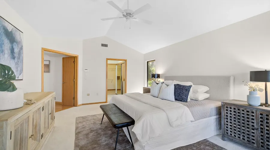 1172 HORIZON VIEW Drive, Sarasota, Florida, United States, 4 Bedrooms Bedrooms, 5 Rooms Rooms,3 BathroomsBathrooms,Residential,For Sale,HORIZON VIEW ,1411862