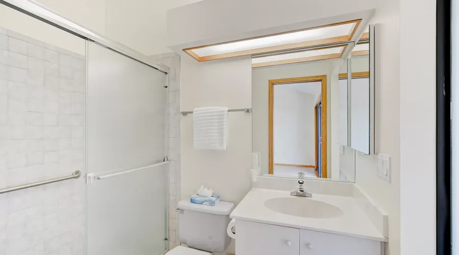 1172 HORIZON VIEW Drive, Sarasota, Florida, United States, 4 Bedrooms Bedrooms, 5 Rooms Rooms,3 BathroomsBathrooms,Residential,For Sale,HORIZON VIEW ,1411862