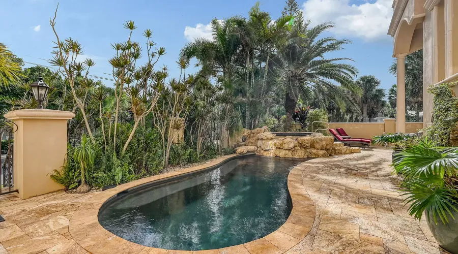 2821 Casey Key Rd, Nokomis, Florida, United States, 5 Bedrooms Bedrooms, ,6 BathroomsBathrooms,Residential,For Sale,2821 Casey Key Rd,1412987