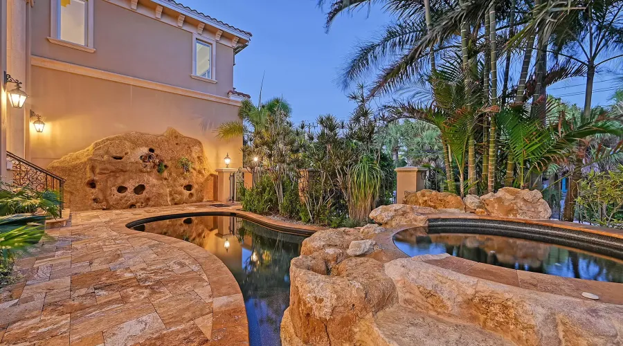 2821 Casey Key Rd, Nokomis, Florida, United States, 5 Bedrooms Bedrooms, ,6 BathroomsBathrooms,Residential,For Sale,2821 Casey Key Rd,1412987