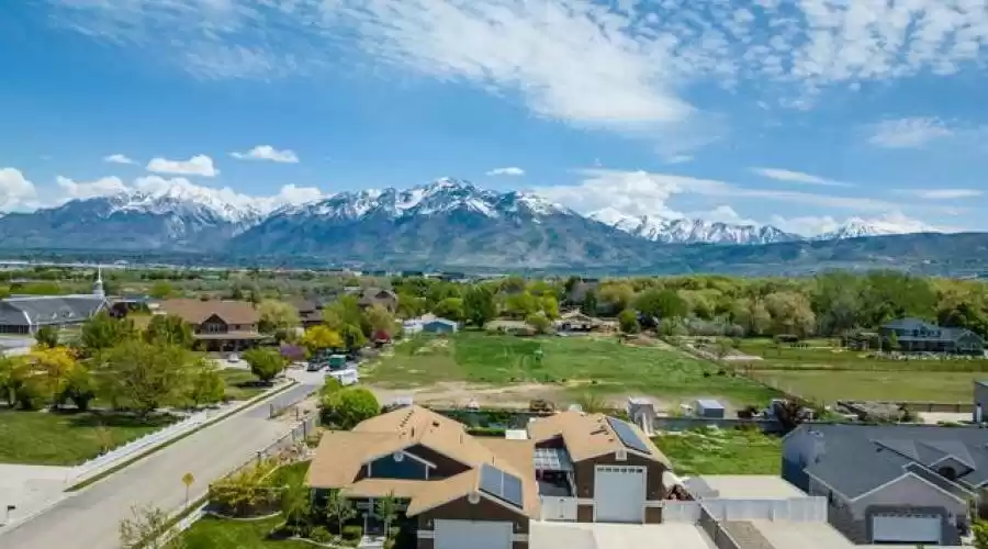 13049 S TROTTER COURT, Riverton, Utah, 84065, United States, 4 Bedrooms Bedrooms, ,3 BathroomsBathrooms,Residential,For Sale,13049 s trotter CT,1423704