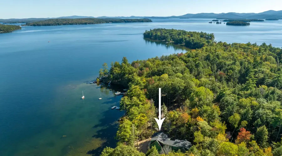 32 BRAUN BAY ROAD, Moultonborough, New Hampshire, 03254, United States, 4 Bedrooms Bedrooms, 12 Rooms Rooms,4 BathroomsBathrooms,Waterfront,For Sale,BRAUN BAY ,2,1428934