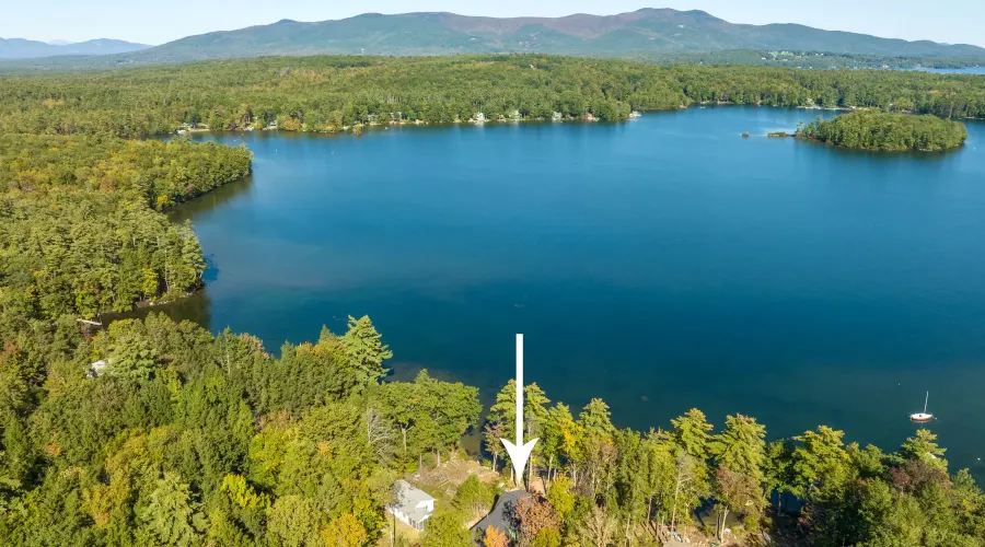32 BRAUN BAY ROAD, Moultonborough, New Hampshire, 03254, United States, 4 Bedrooms Bedrooms, 12 Rooms Rooms,4 BathroomsBathrooms,Waterfront,For Sale,BRAUN BAY ,2,1428934