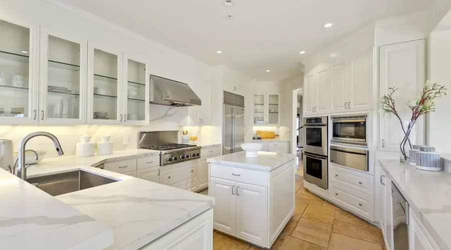102 Via Los Altos, Tiburon, California 94920, United States, 5 Bedrooms Bedrooms, ,4.5 BathroomsBathrooms,Residential,For Sale,102 Via Los Altos,1450158