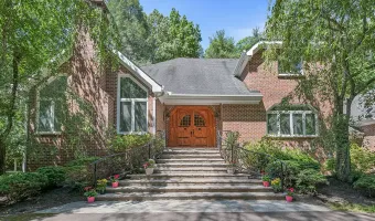 8 Hemlock Road, Asheville, North Carolina, 28803, United States, 4 Bedrooms Bedrooms, ,5 BathroomsBathrooms,Residential,For Sale,8 Hemlock Road,1457561