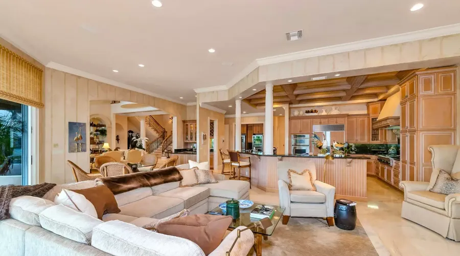 60 lighthouse PT Drive, Longboat Key, Florida, 34228, United States, 5 Bedrooms Bedrooms, 10 Rooms Rooms,6 BathroomsBathrooms,Residential,For Sale,lighthouse PT,1459580