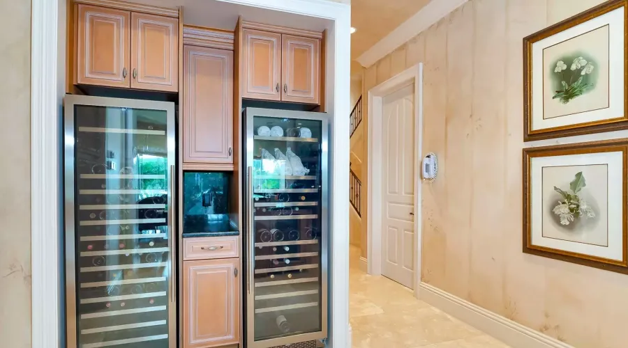 60 lighthouse PT Drive, Longboat Key, Florida, 34228, United States, 5 Bedrooms Bedrooms, 10 Rooms Rooms,6 BathroomsBathrooms,Residential,For Sale,lighthouse PT,1459580