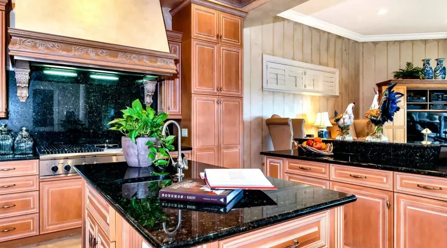 60 lighthouse PT Drive, Longboat Key, Florida, 34228, United States, 5 Bedrooms Bedrooms, 10 Rooms Rooms,6 BathroomsBathrooms,Residential,For Sale,lighthouse PT,1459580