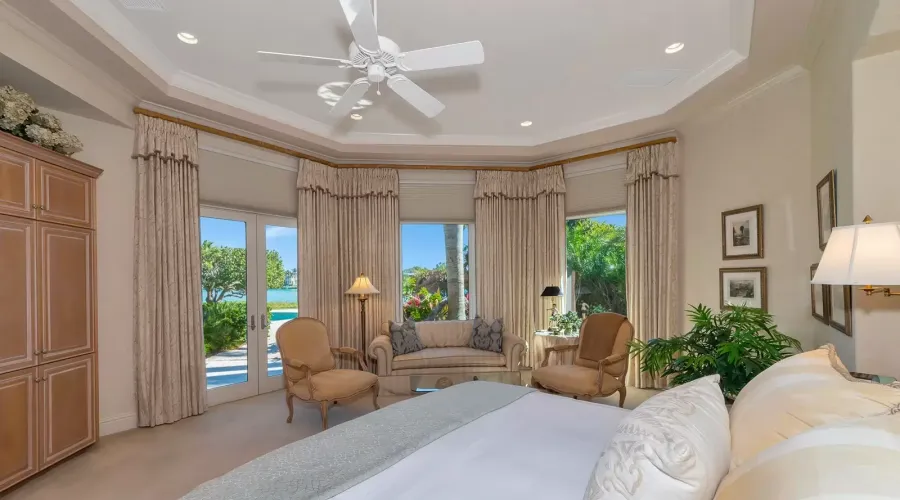 60 lighthouse PT Drive, Longboat Key, Florida, 34228, United States, 5 Bedrooms Bedrooms, 10 Rooms Rooms,6 BathroomsBathrooms,Residential,For Sale,lighthouse PT,1459580