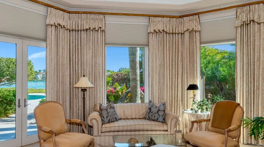 60 lighthouse PT Drive, Longboat Key, Florida, 34228, United States, 5 Bedrooms Bedrooms, 10 Rooms Rooms,6 BathroomsBathrooms,Residential,For Sale,lighthouse PT,1459580